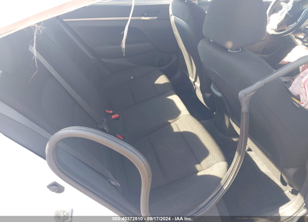 2019 HYUNDAI ELANTRA SE VIN: 5NPD74LF3KH412908
