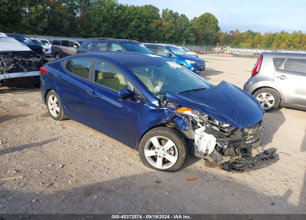 2013 HYUNDAI ELANTRA GLS VIN: KMHDH4AE0DU872684