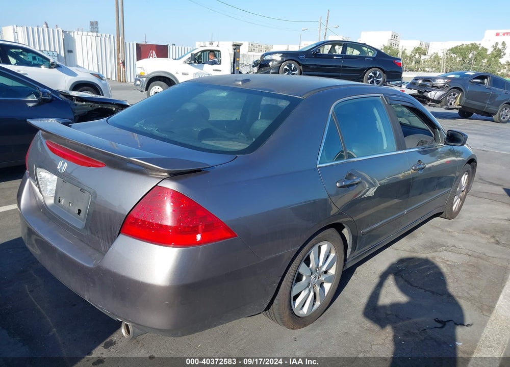 2006 HONDA ACCORD 3.0 EX VIN: 1HGCM665X6A005606