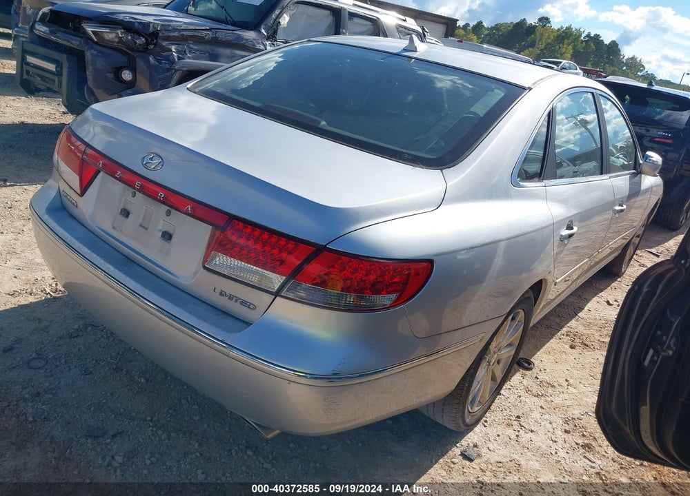 2010 HYUNDAI AZERA LIMITED VIN: KMHFC4DF5AA474329