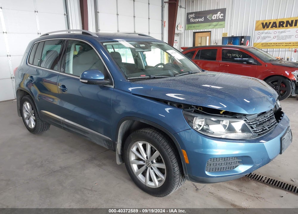 2017 VOLKSWAGEN TIGUAN 2.0T WOLFSBURG EDITION VIN: WVGSV7AX3HW511320