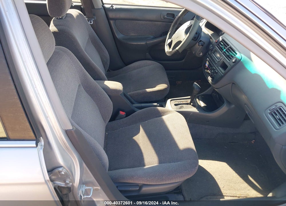 1998 HONDA CIVIC LX VIN: 2HGEJ6676WH626152