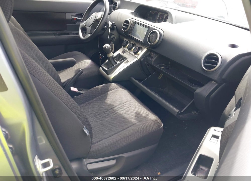 2009 SCION XB BASE (RETAIL ORDERS ONLY) (M5) VIN: JTLKE50E691068298