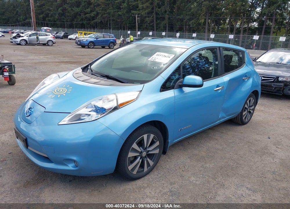 2015 NISSAN LEAF SV VIN: 1N4AZ0CP1FC333162