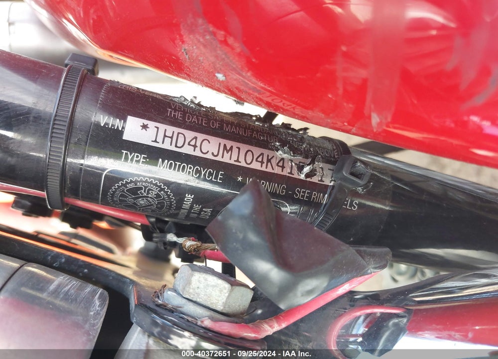 2004 HARLEY-DAVIDSON XL883 C VIN: 1HD4CJM104K415717