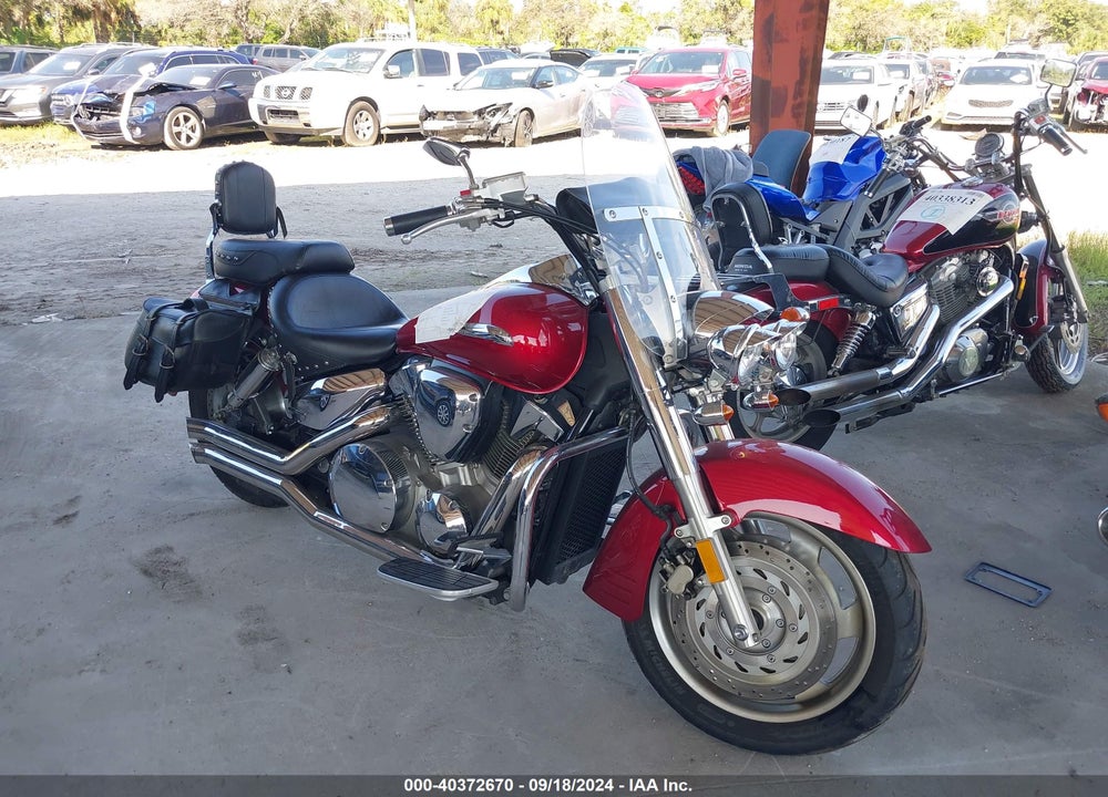 2005 HONDA VTX1300 R VIN: 1HFSC52385A209367
