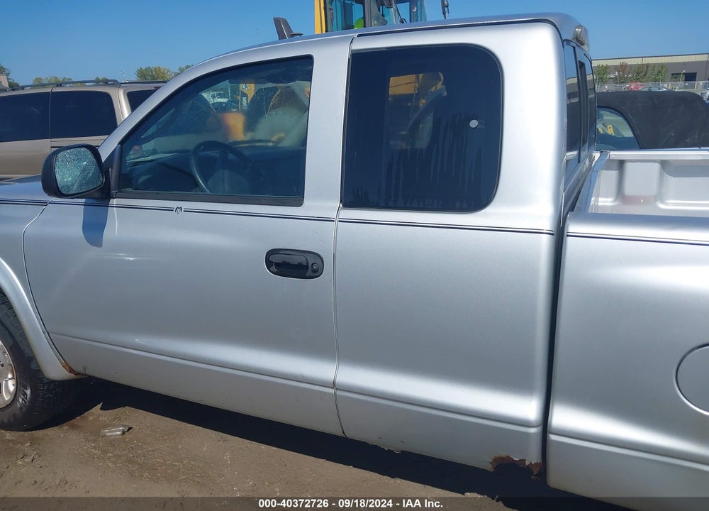 2004 DODGE DAKOTA SLT VIN: 1D7GL42K34S568190