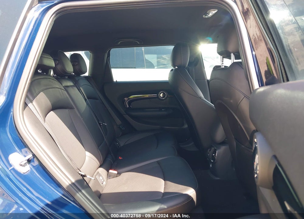 2016 MINI CLUBMAN VIN: WMWLN5C5XG2E30751