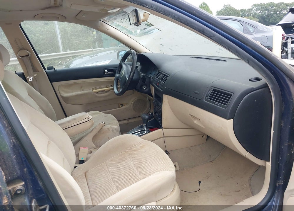 2002 VOLKSWAGEN JETTA GLS TDI VIN: 3VWSP69M02M010649