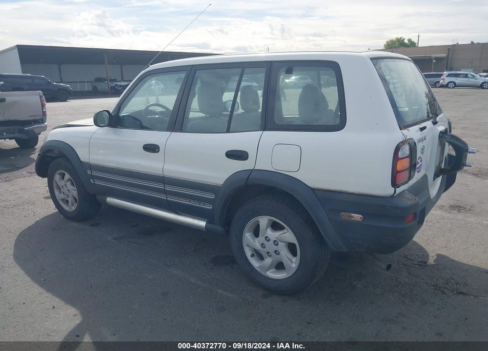 1998 TOYOTA RAV4 VIN: JT3HP10V9W0176624
