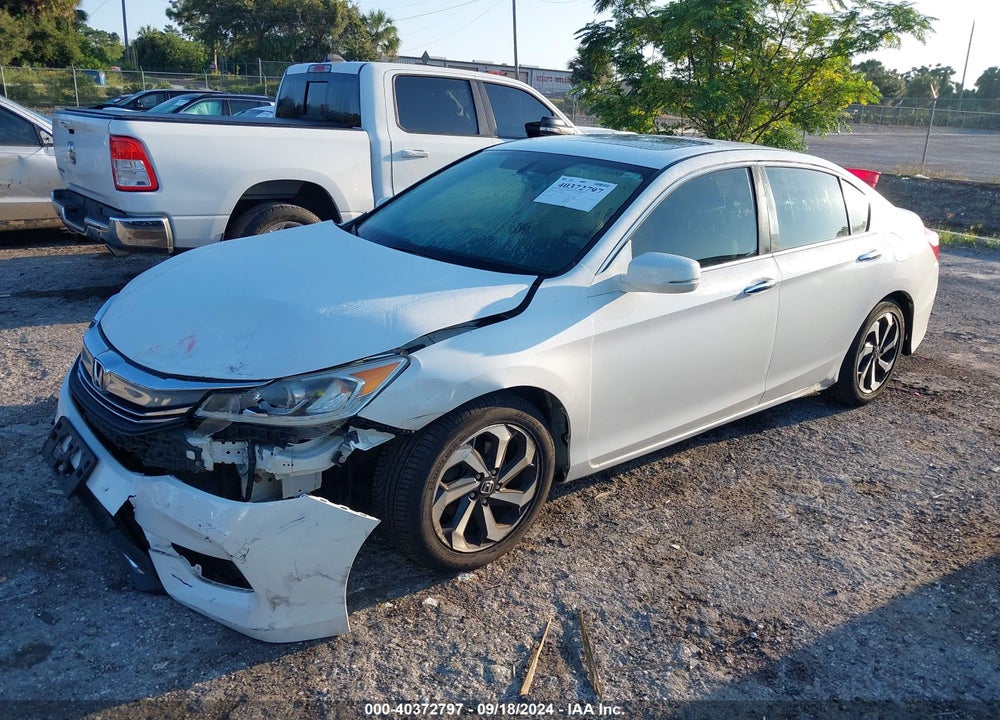 2016 HONDA ACCORD EX-L VIN: 1HGCR2F83GA136365