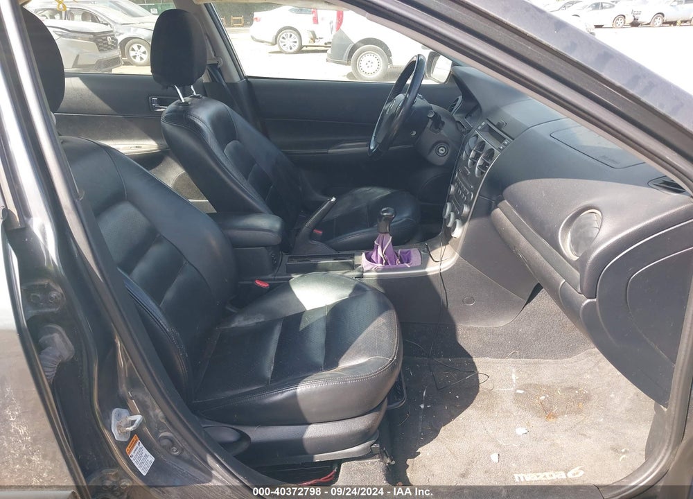 2003 MAZDA 6 S VIN: 1YVHP80DX35M30541