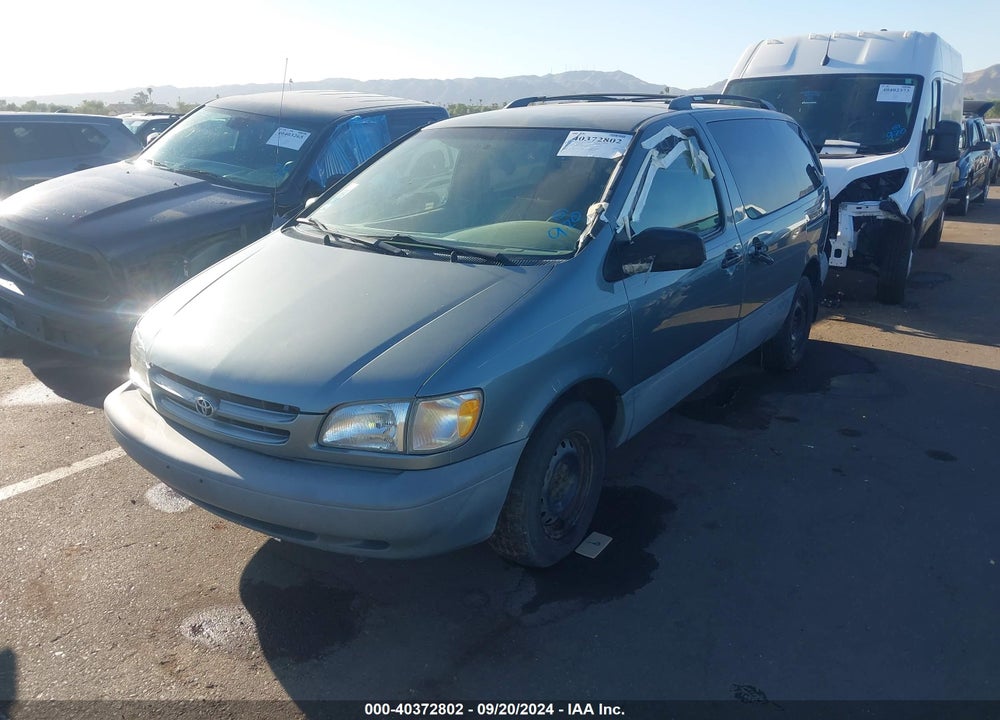 2000 TOYOTA SIENNA CE VIN: 4T3ZF19C1YU273965