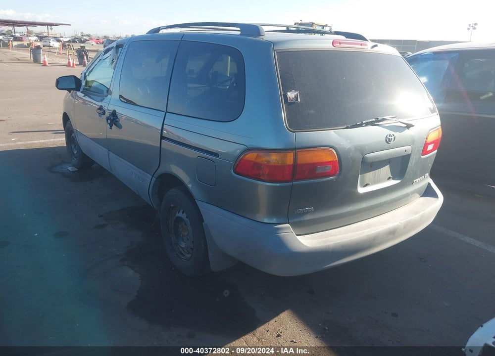 2000 TOYOTA SIENNA CE VIN: 4T3ZF19C1YU273965