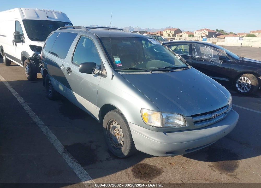 2000 TOYOTA SIENNA CE VIN: 4T3ZF19C1YU273965