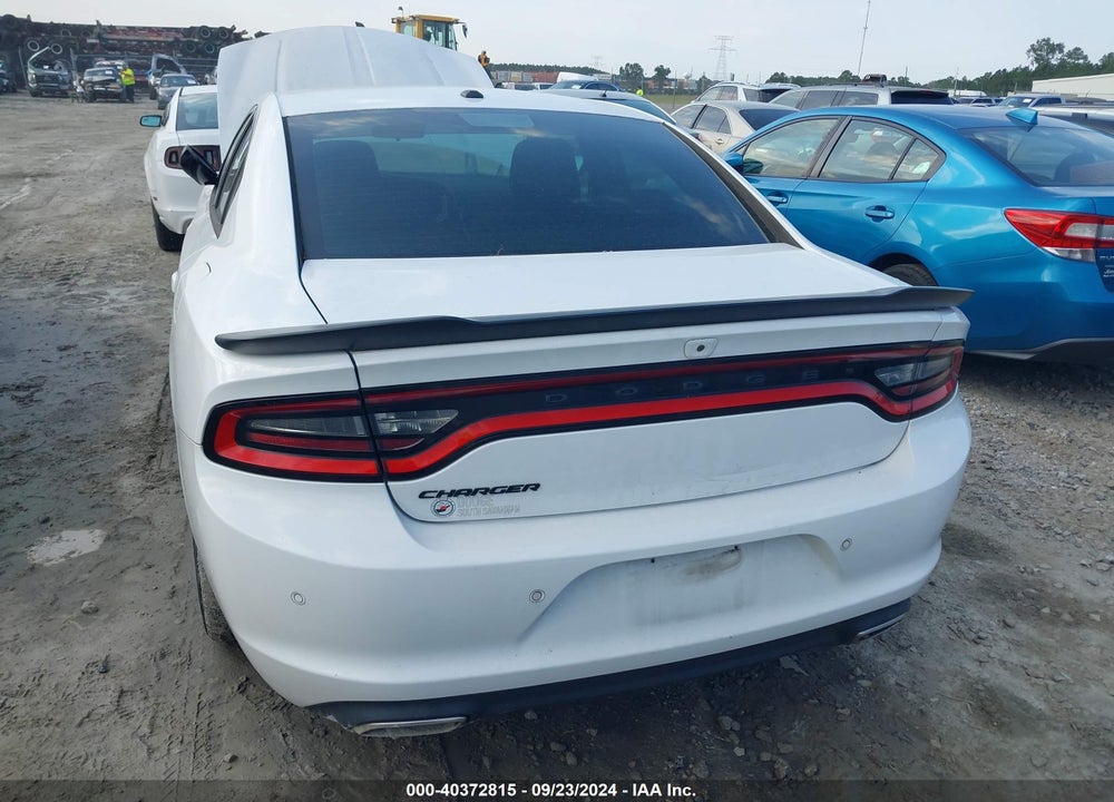 2020 DODGE CHARGER SXT RWD VIN: 2C3CDXBG8LH237795