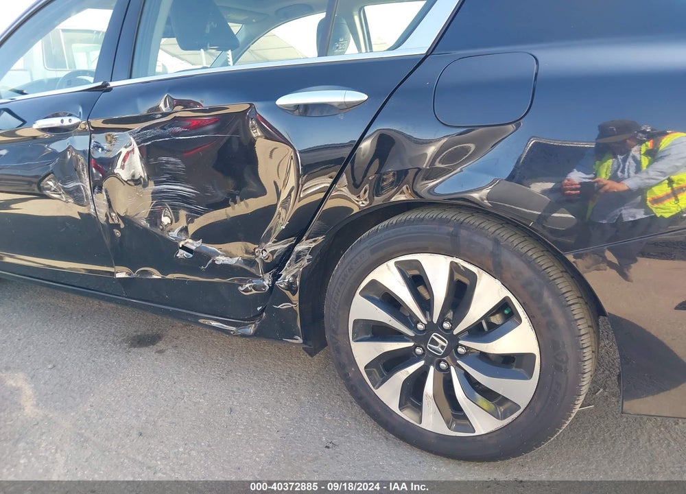 2017 HONDA ACCORD HYBRID EX-L VIN: JHMCR6F5XHC025277