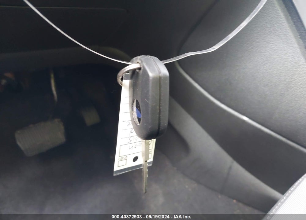 2015 FORD ESCAPE SE VIN: 1FMCU9G90FUB70172