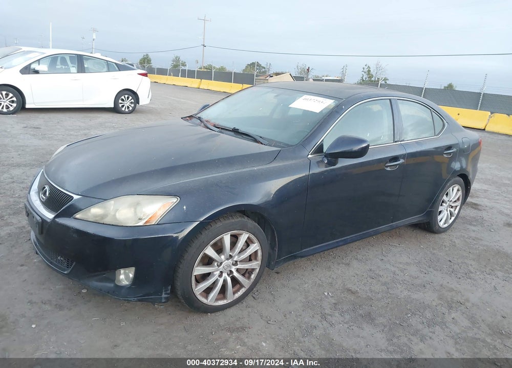 2008 LEXUS IS 350 VIN: JTHBE262085019563
