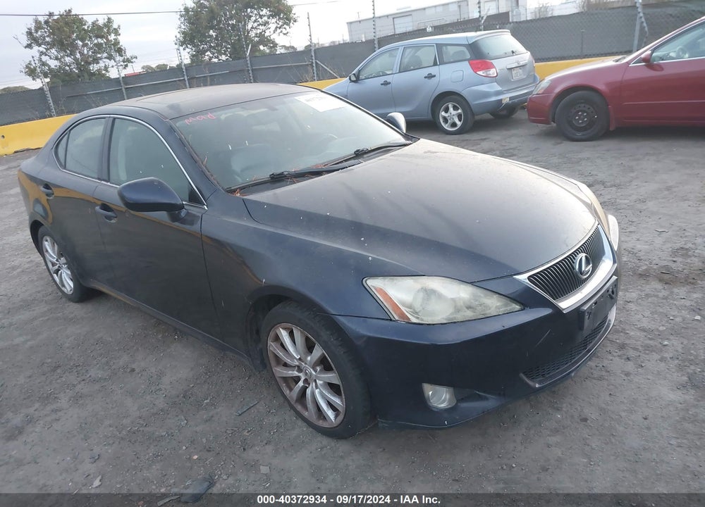2008 LEXUS IS 350 VIN: JTHBE262085019563