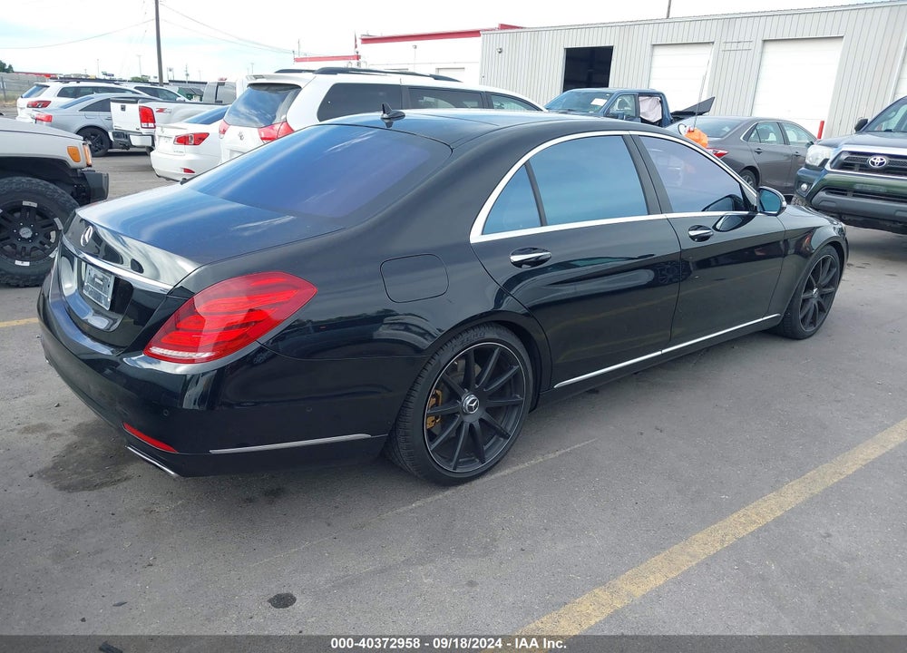 2014 MERCEDES-BENZ S 550 4MATIC VIN: WDDUG8FB8EA049765