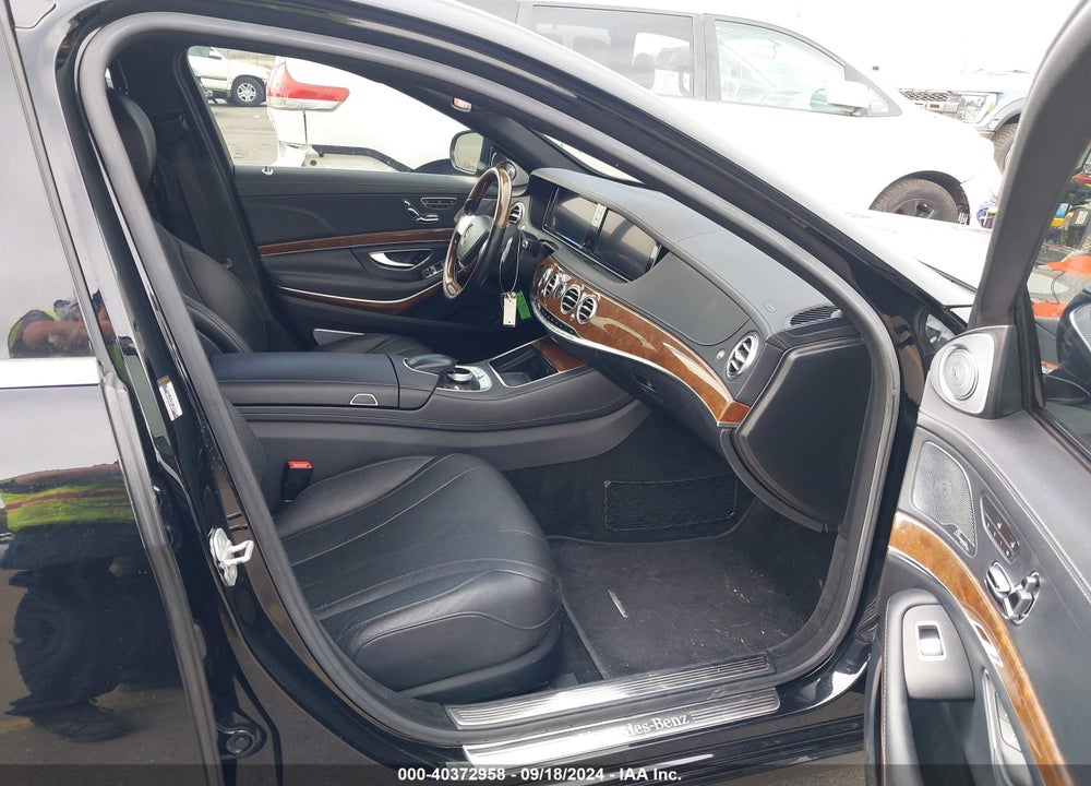 2014 MERCEDES-BENZ S 550 4MATIC VIN: WDDUG8FB8EA049765