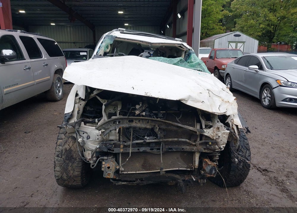 2010 LEXUS 460 VIN: JTJBM7FX2A5008855