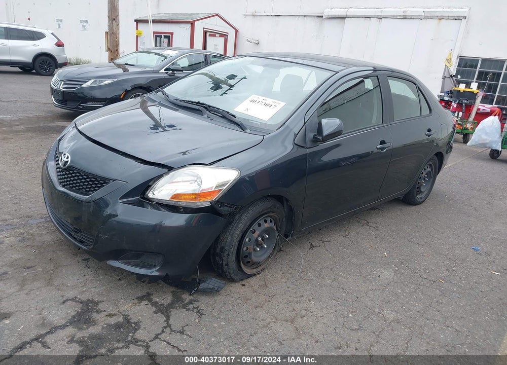 2010 TOYOTA YARIS VIN: JTDBT4K35A1392371