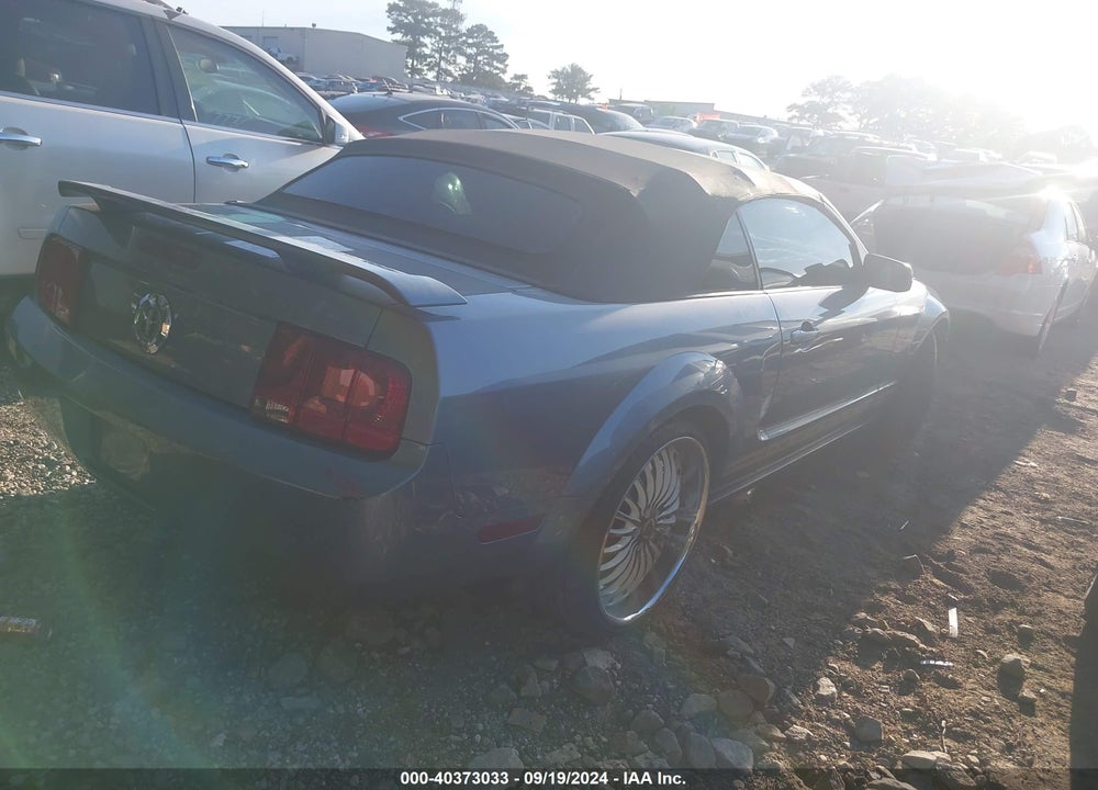 2005 FORD MUSTANG VIN: 1ZVFT84N055258774