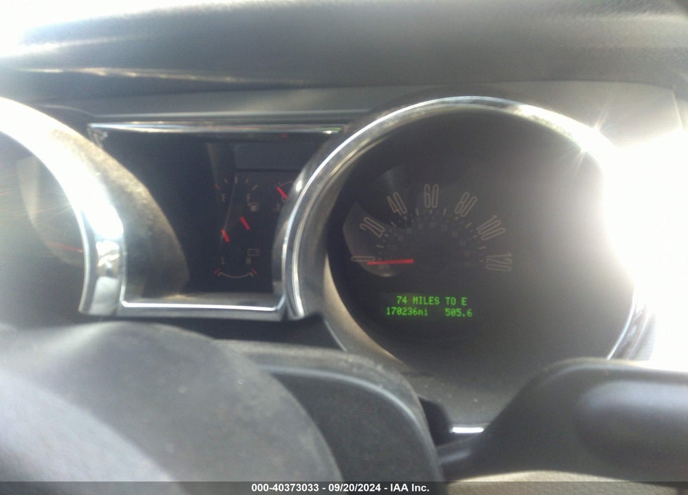 2005 FORD MUSTANG VIN: 1ZVFT84N055258774