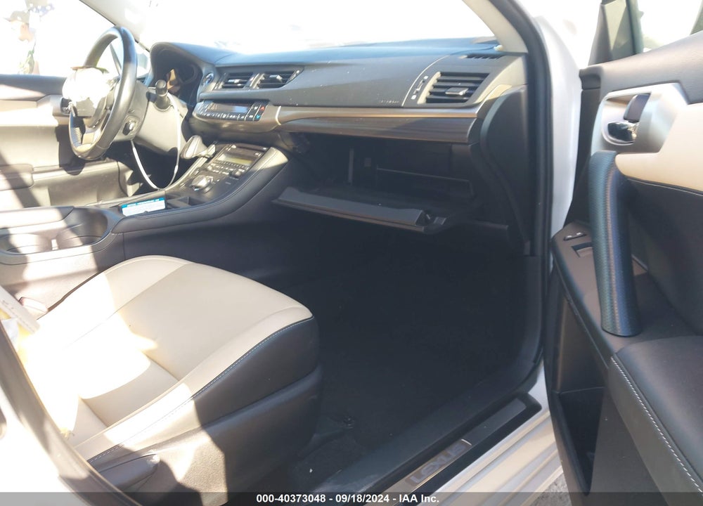 2015 LEXUS CT 200H VIN: JTHKD5BH2F2245181
