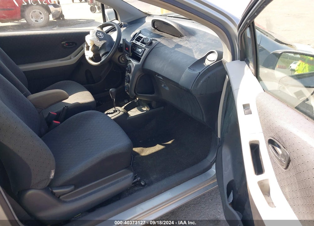 2009 TOYOTA YARIS VIN: JTDJT903795231276