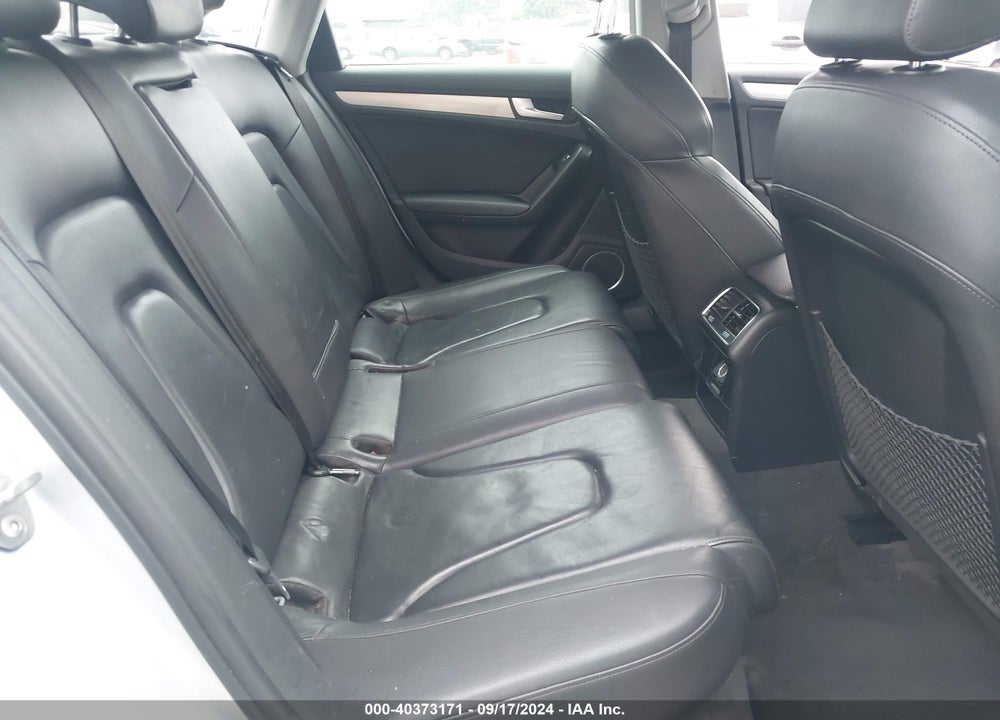 2014 AUDI A4 2.0T PREMIUM VIN: WAUFFAFL1EN043043