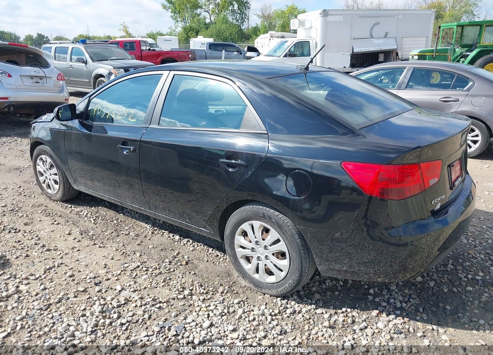 2013 KIA FORTE EX VIN: KNAFU4A24D5721580