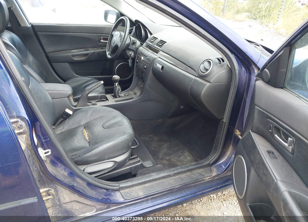 2004 MAZDA 3 S VIN: JM1BK343941172617