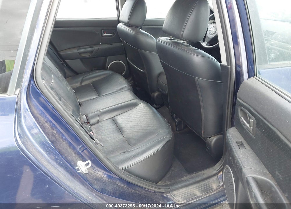 2004 MAZDA 3 S VIN: JM1BK343941172617