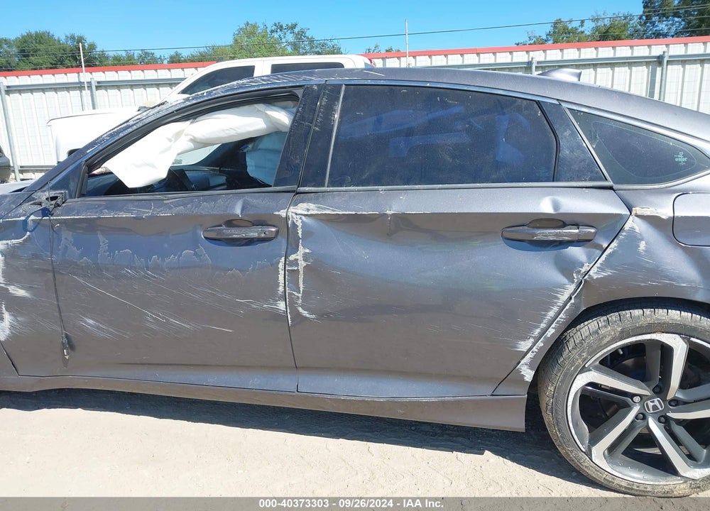 2018 HONDA ACCORD VIN: 1HGCV1F34JA091180