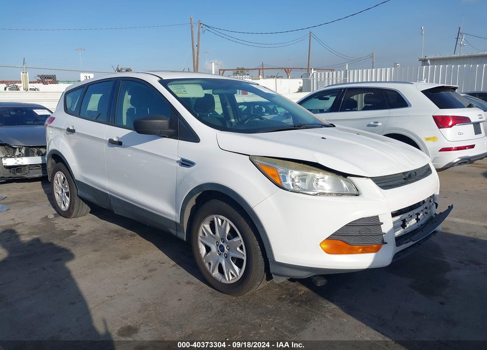 2014 FORD ESCAPE S VIN: 1FMCU0F73EUD31902
