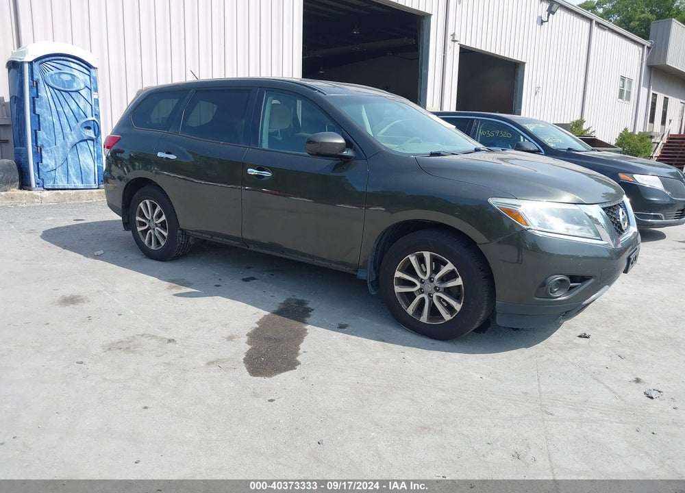 2015 NISSAN PATHFINDER S VIN: 5N1AR2MM7FC628322