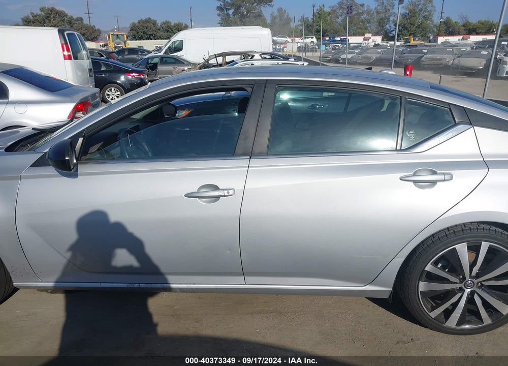 2021 NISSAN ALTIMA SR FWD VIN: 1N4BL4CV6MN312482