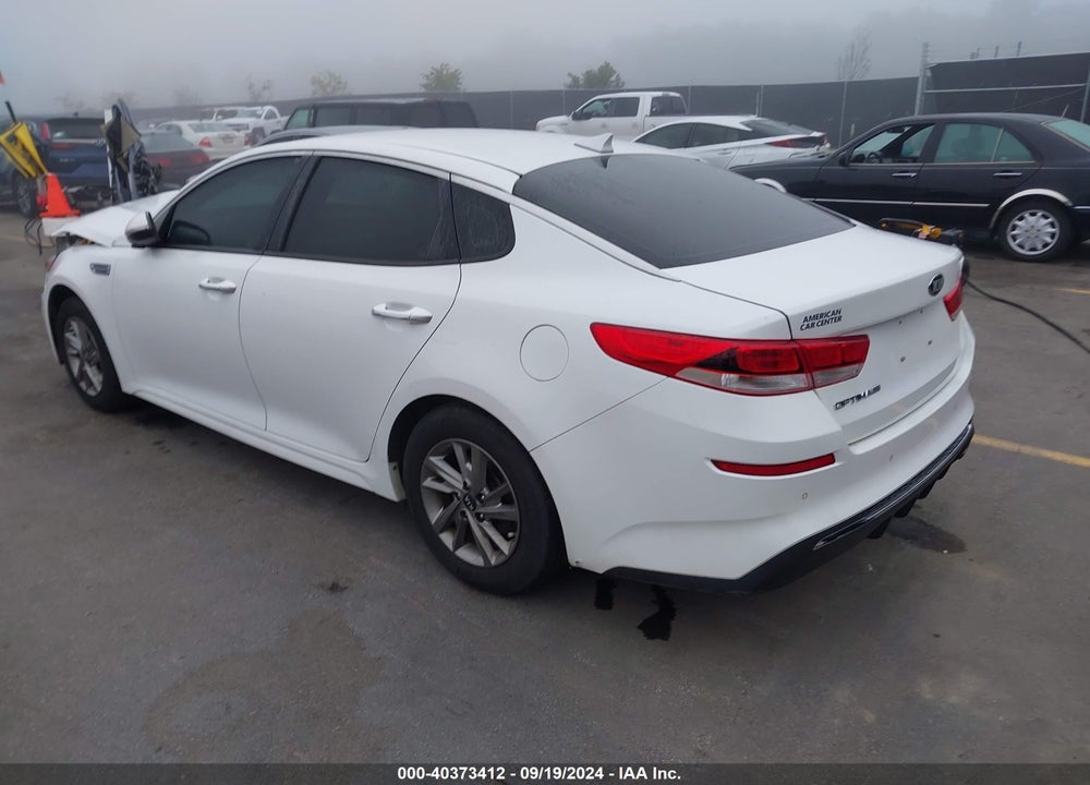2019 KIA OPTIMA LX VIN: 5XXGT4L35KG340751