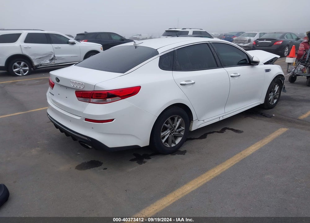 2019 KIA OPTIMA LX VIN: 5XXGT4L35KG340751