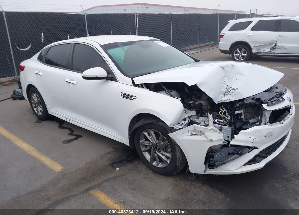 2019 KIA OPTIMA LX VIN: 5XXGT4L35KG340751