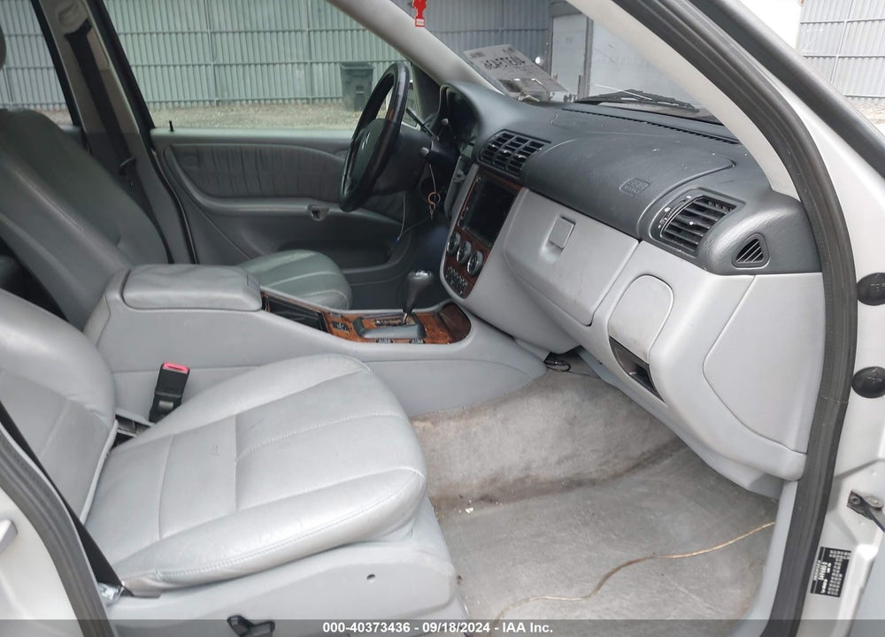 2003 MERCEDES-BENZ ML 320 VIN: 4JGAB54E53A382490