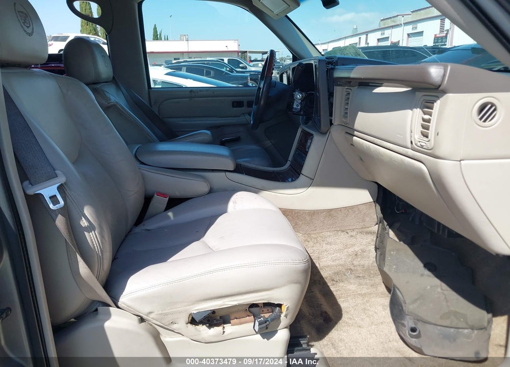 2003 CADILLAC ESCALADE STANDARD VIN: 1GYEC63TX3R231911