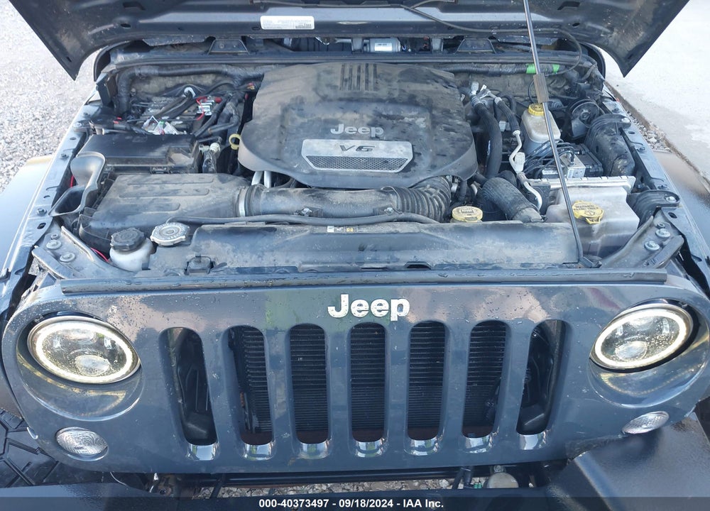 2018 JEEP WRANGLER JK UNLIMITED SPORT S 4X4 VIN: 1C4BJWDG7JL813030