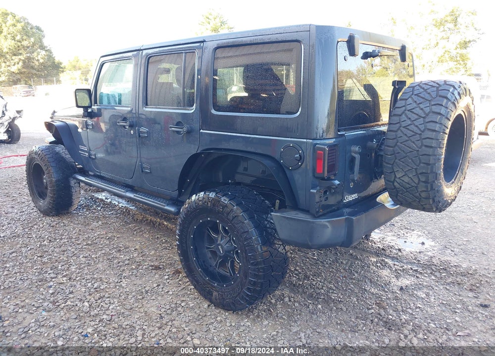 2018 JEEP WRANGLER JK UNLIMITED SPORT S 4X4 VIN: 1C4BJWDG7JL813030