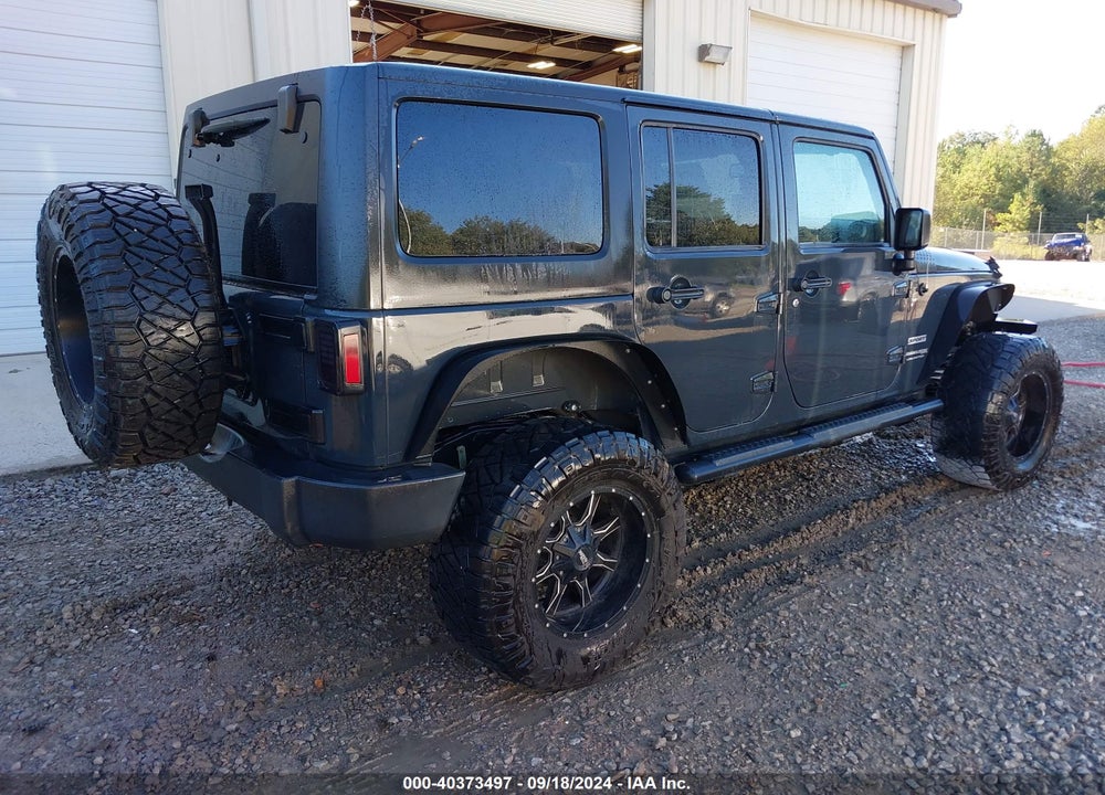 2018 JEEP WRANGLER JK UNLIMITED SPORT S 4X4 VIN: 1C4BJWDG7JL813030