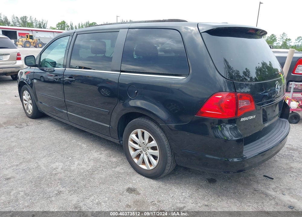 2014 VOLKSWAGEN ROUTAN SE VIN: 2C4RVABG6ER135294
