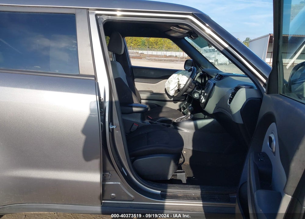 2017 KIA SOUL VIN: KNDJN2A20H7451238